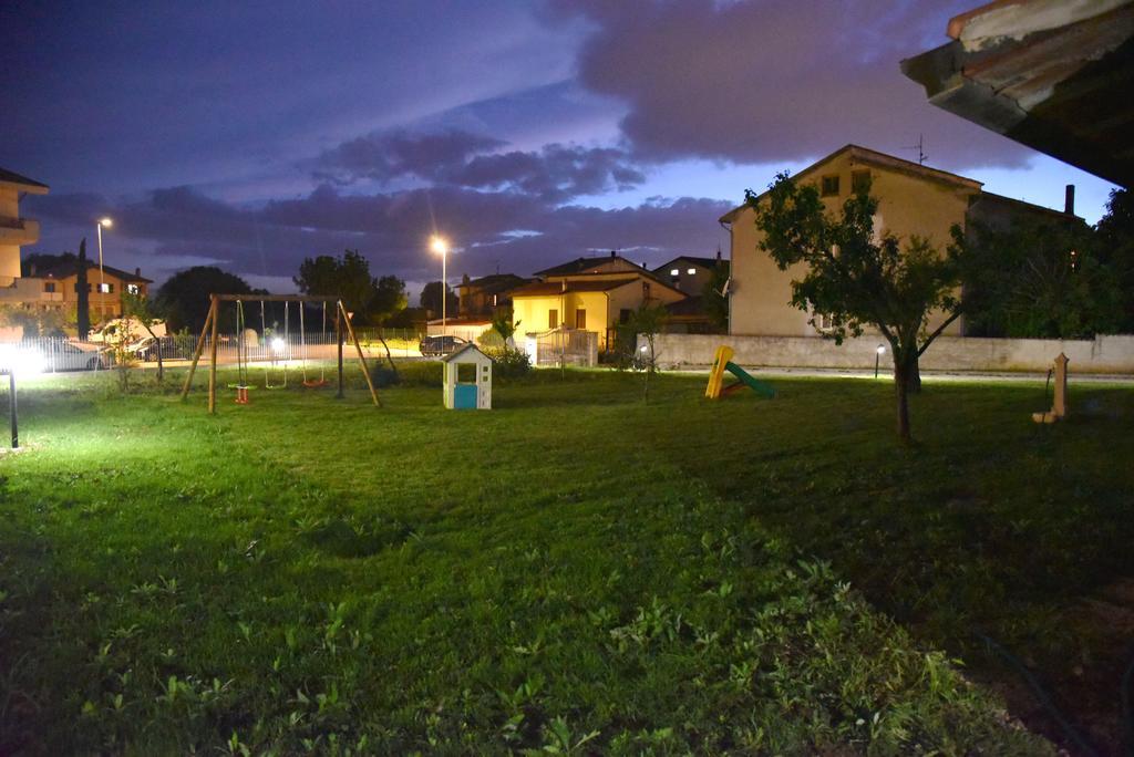 Casa Vacanze Roberta Ривоторто Екстериор снимка